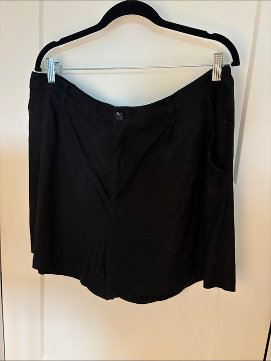 Time and Tru Pants - Time and Tru Black Women's Casual Shorts